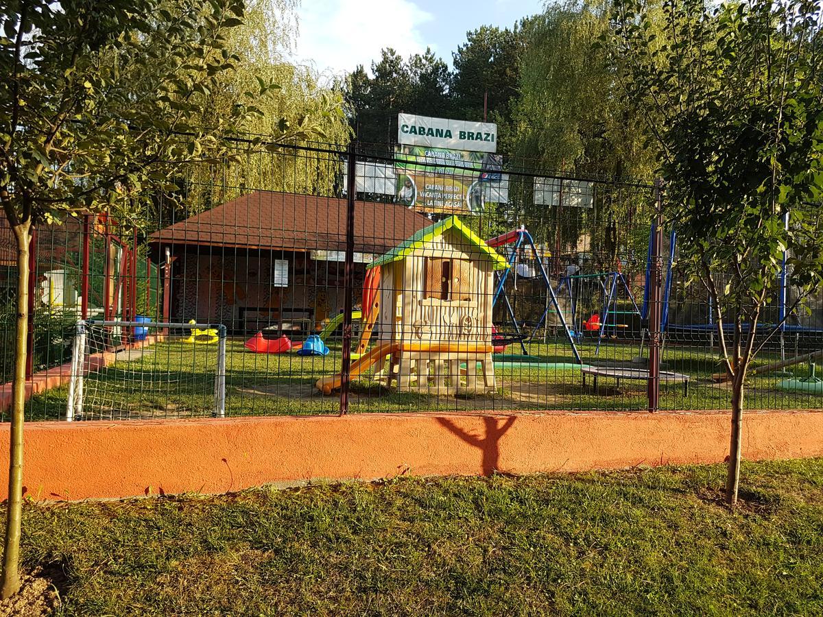 Cabana Pensiune La Brazi Vulcan  Zewnętrze zdjęcie
